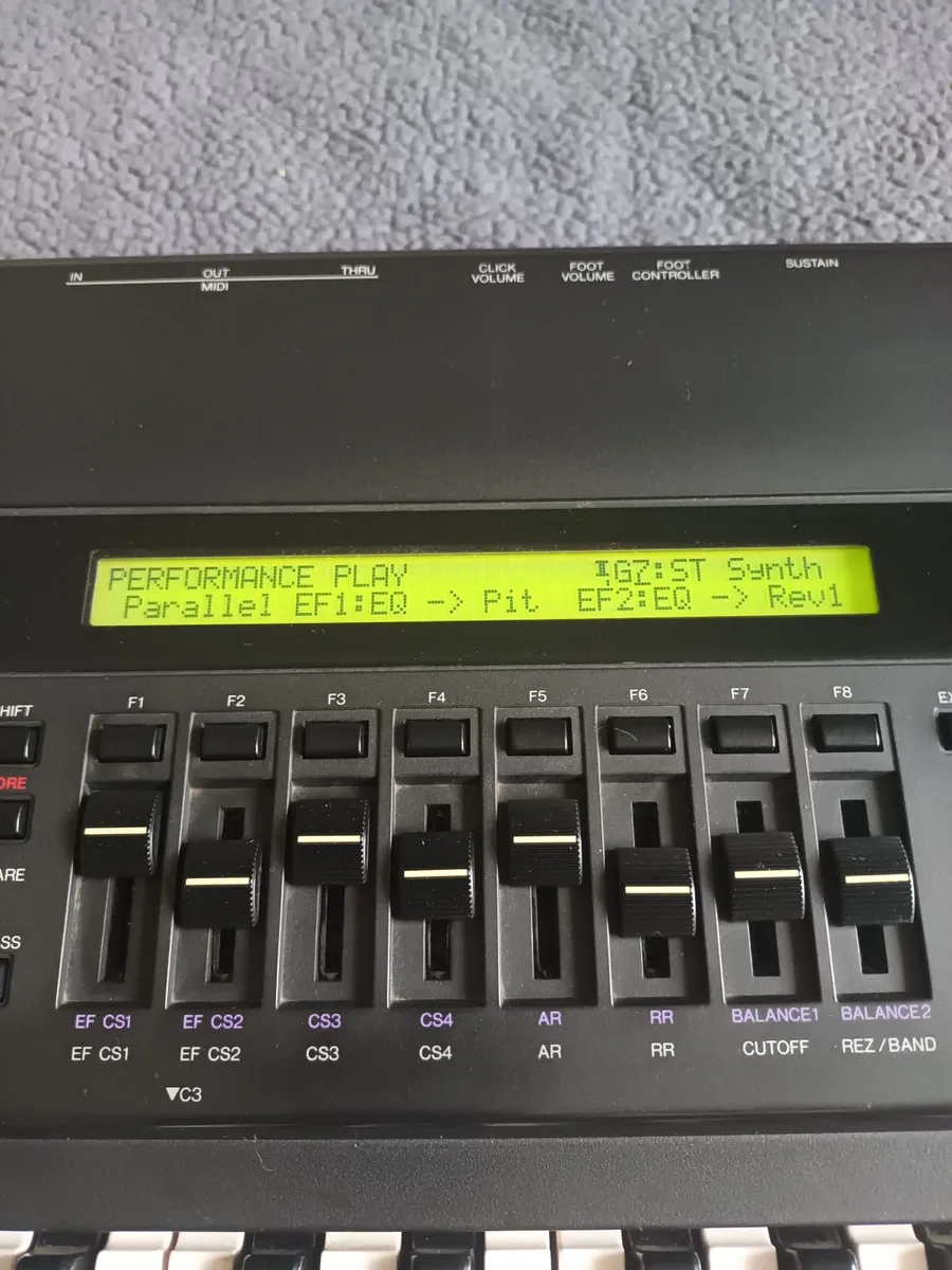 YAMAHA SY85 - Image 2