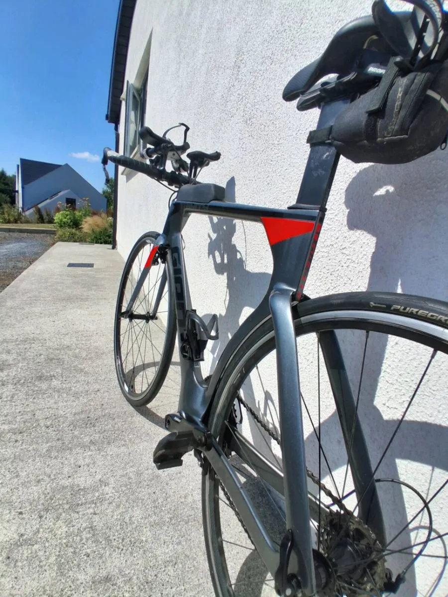 2019 Giant TT Bicycle - Image 2