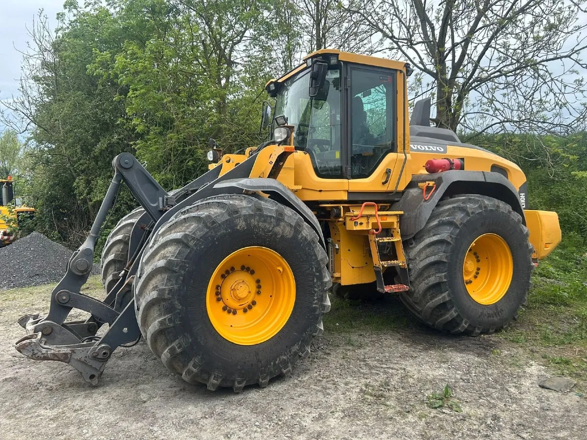 Volvo loaders for sale - Image 3