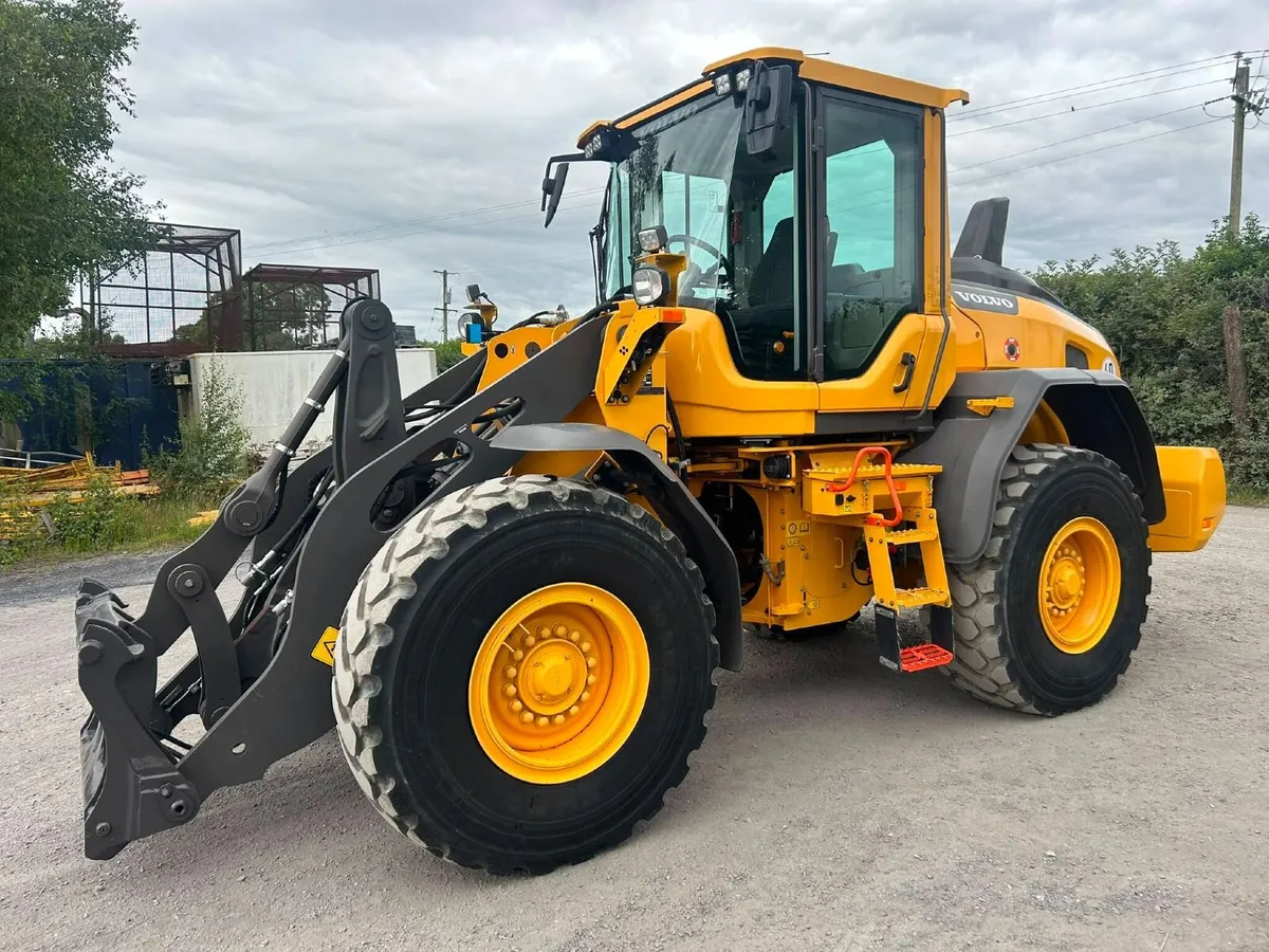 Volvo loaders for sale - Image 4