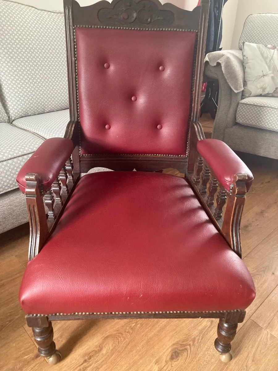 Two Queen Anne chairs - Image 1