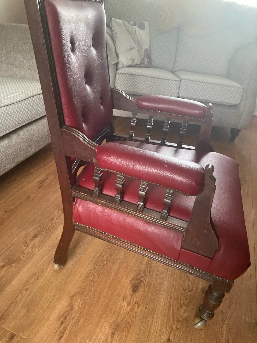 Two Queen Anne chairs - Image 2