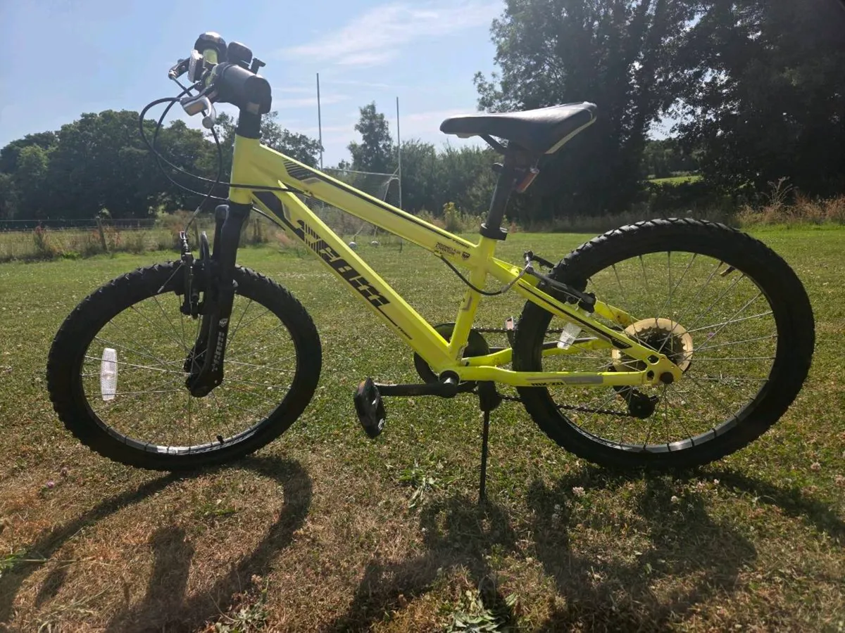 20 inch kids bike - Image 2