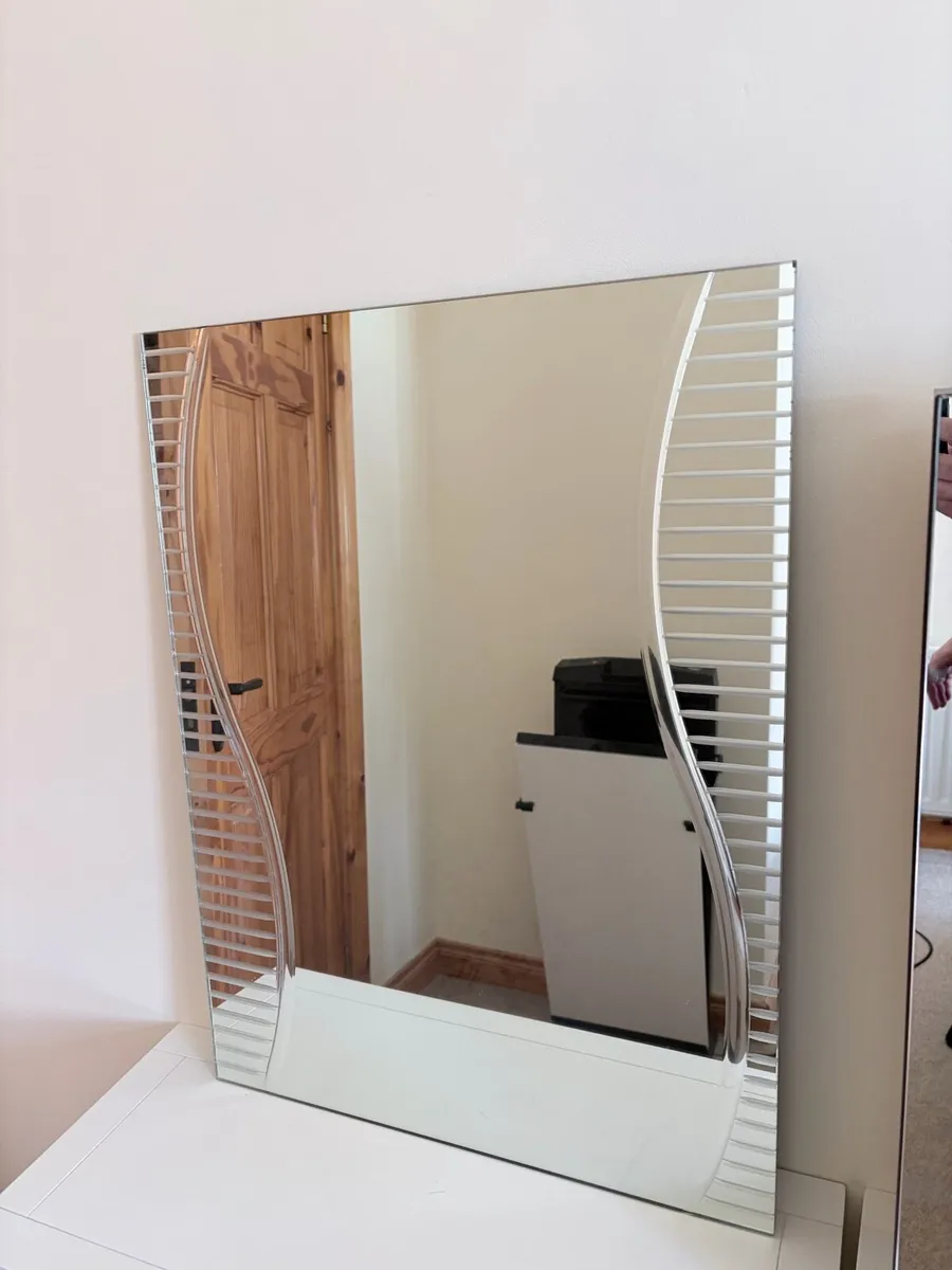 Dressing Table, Storage & Mirror - Image 4