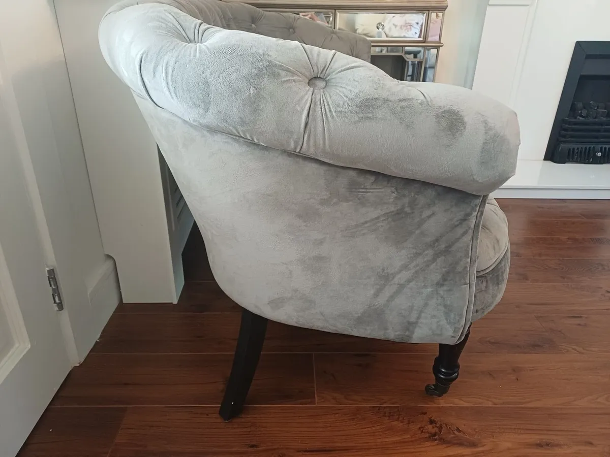 2 Elegant Grey Velvet Tufted Chesterfield Loveseat - Image 4