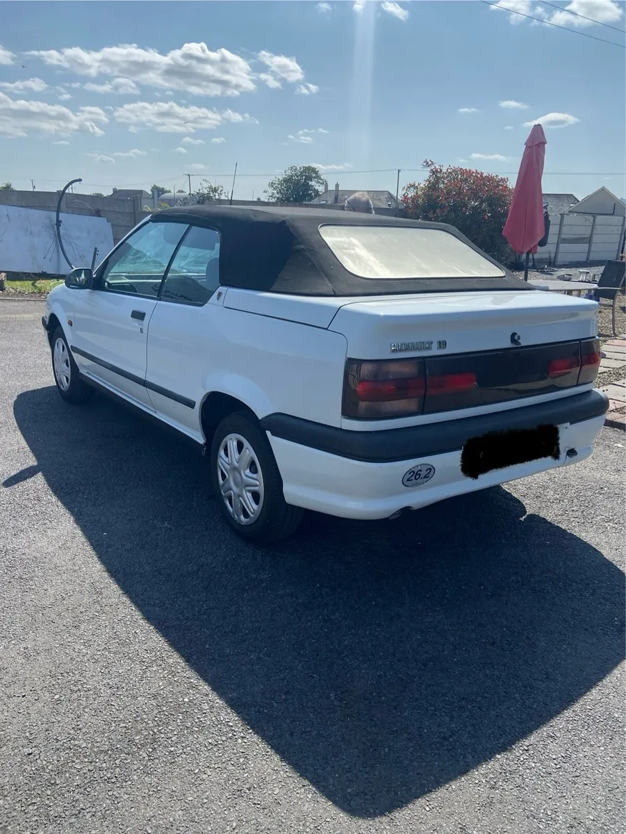 Renault 19 convertible 1993 - Image 2