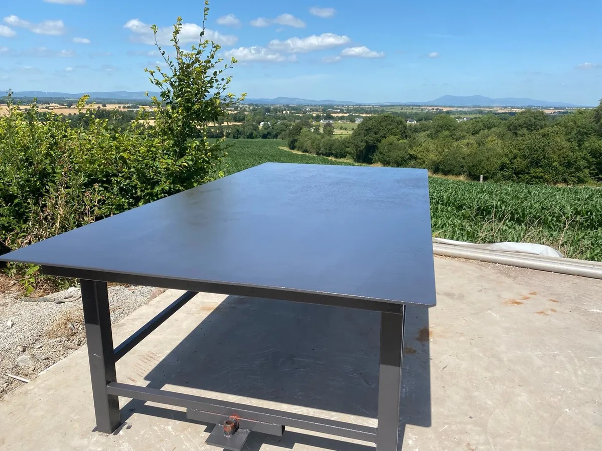 Steel work bench - Image 2