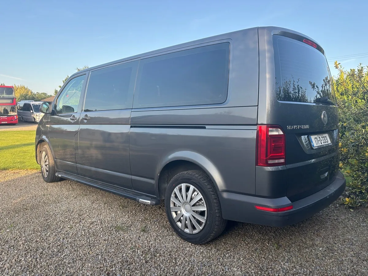 9 seater transporter automatic - Image 2