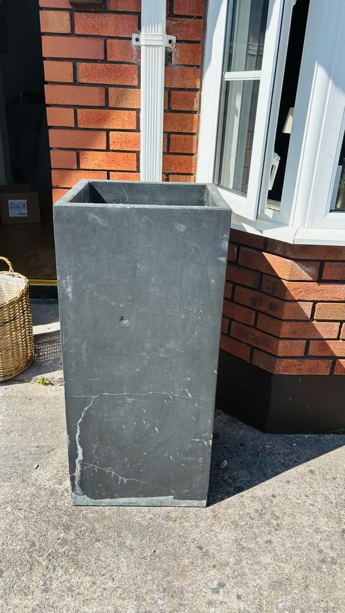 Reserved Concrete pots - Image 3