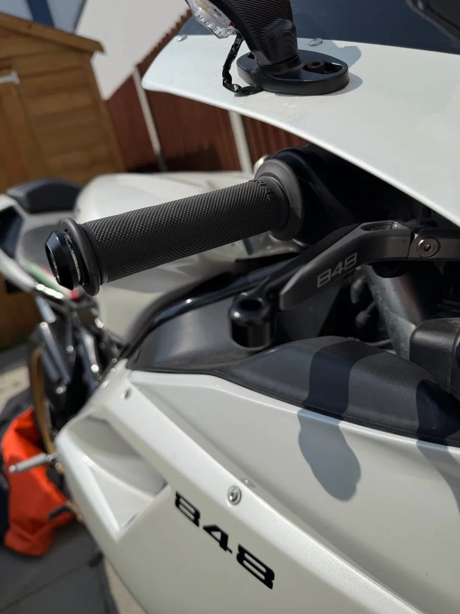 Ducati 848 - Image 3