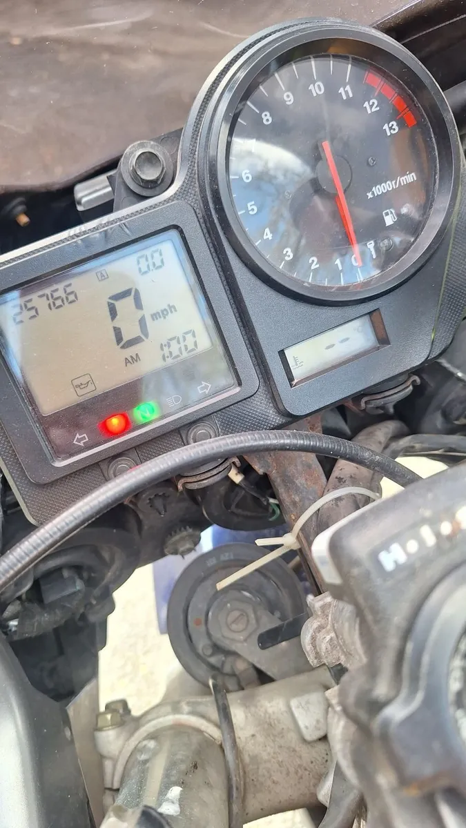 Honda Fireblade 2001 - Image 2