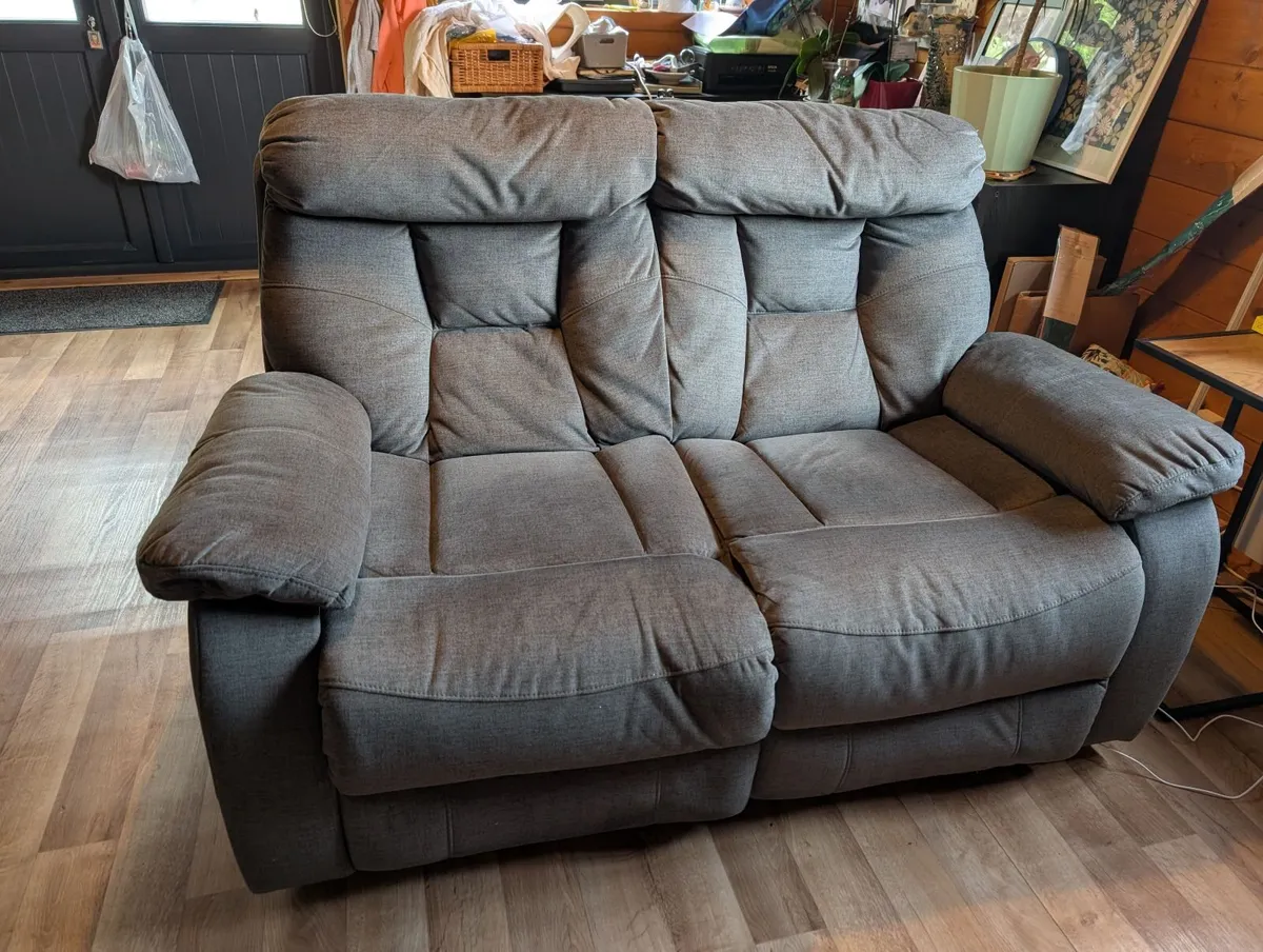 2 seat Sofa recliner fabric - Image 2