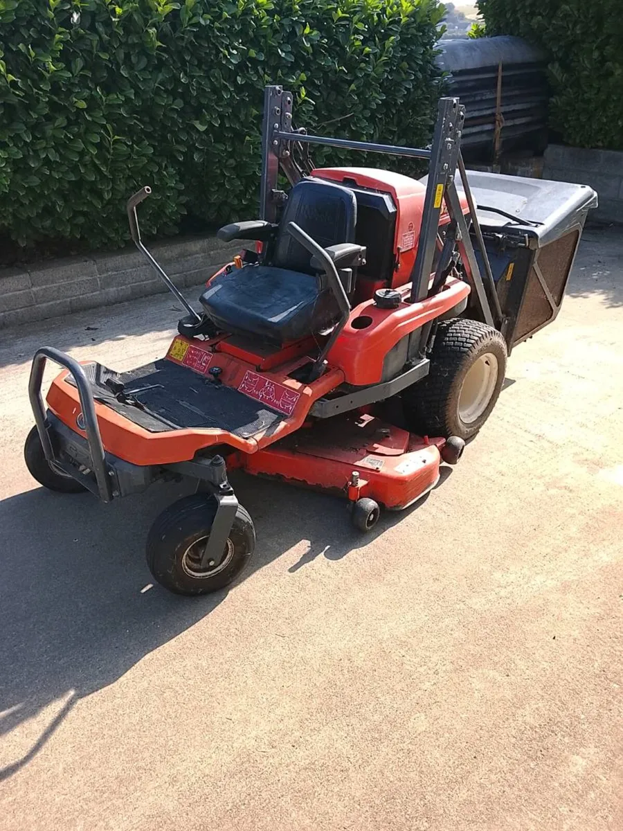 Kubota gzd 21 mower - Image 2