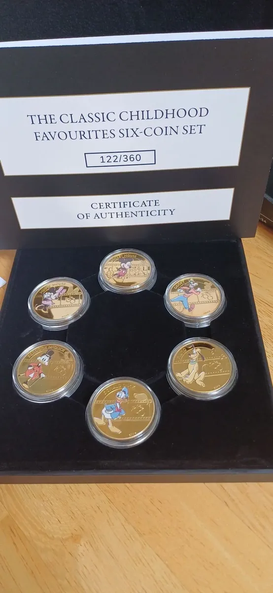 Disney: The Classic Childhood Favourites Six-Coin - Image 1