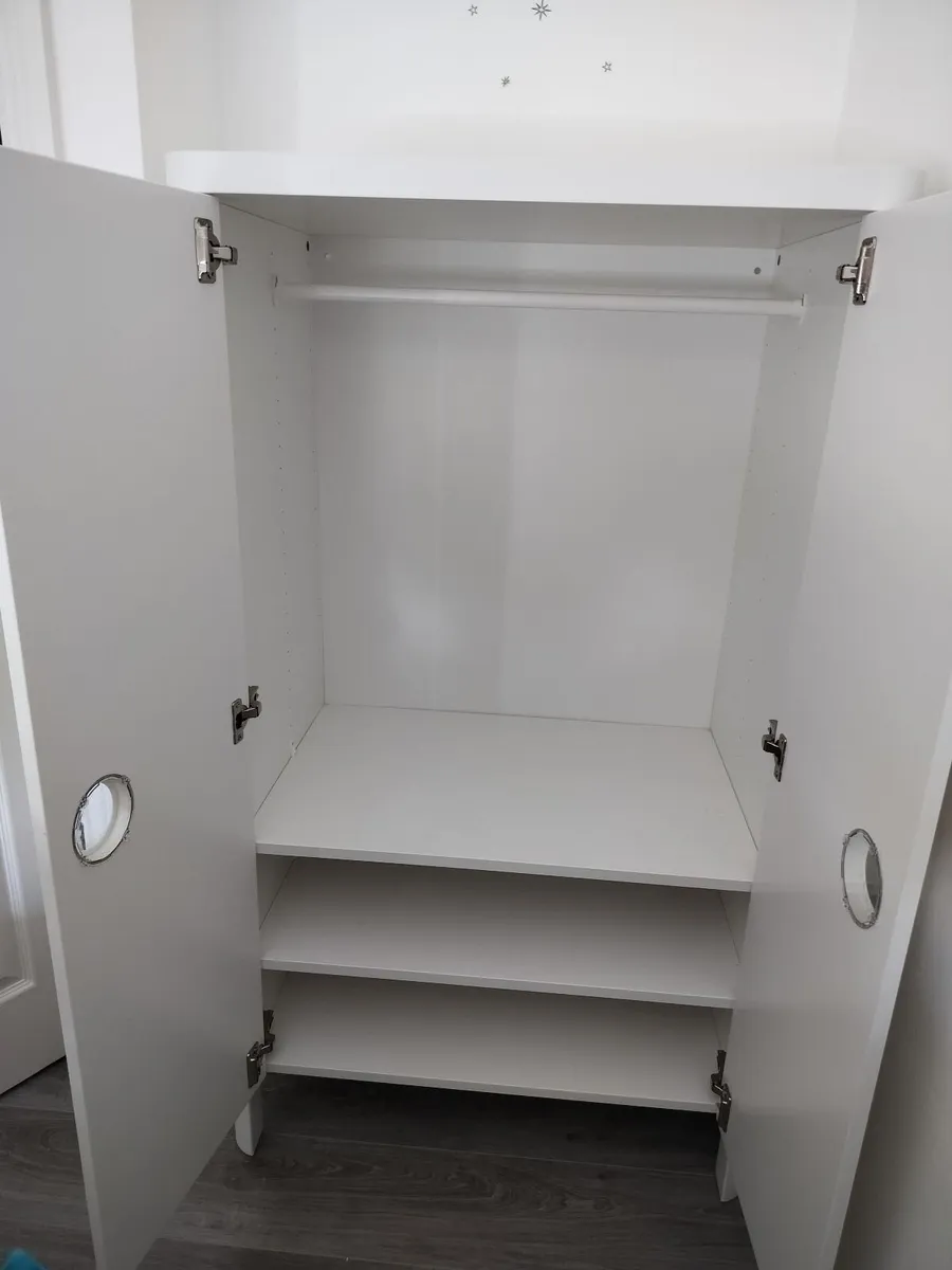 Childrens Wardrobe - Image 2