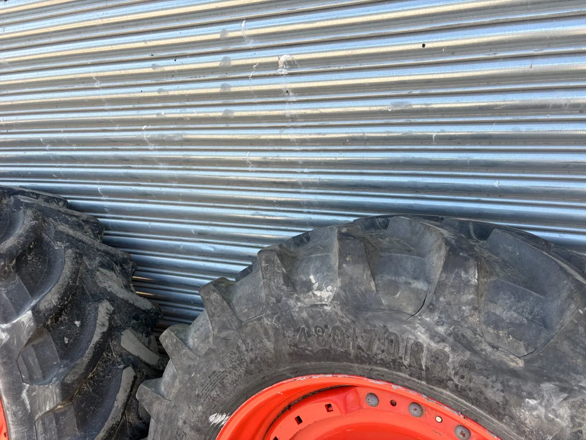 480/70/38 Massey wheels - Image 3