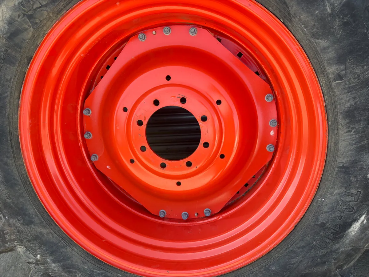 480/70/38 Massey wheels - Image 2