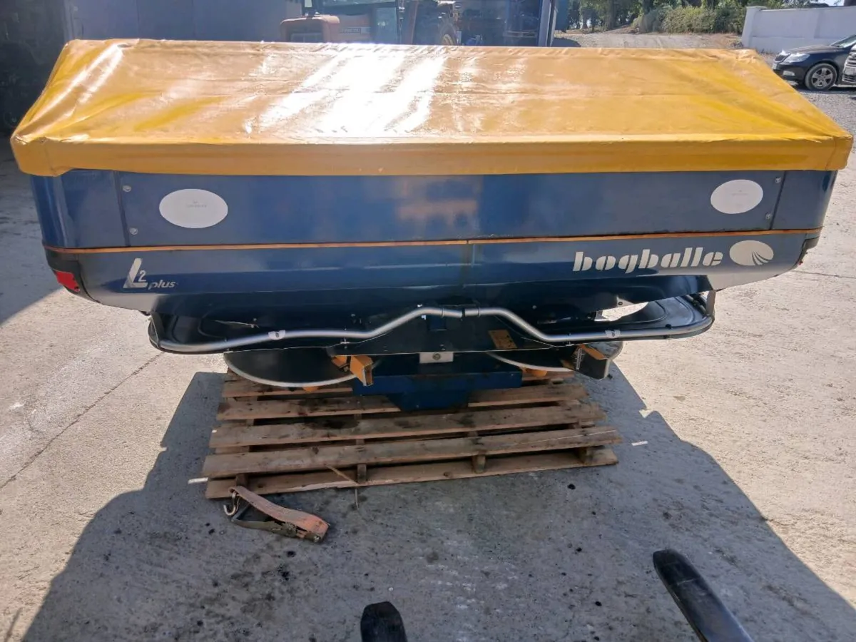 Bogballe l2 1 ton spreader - Image 4