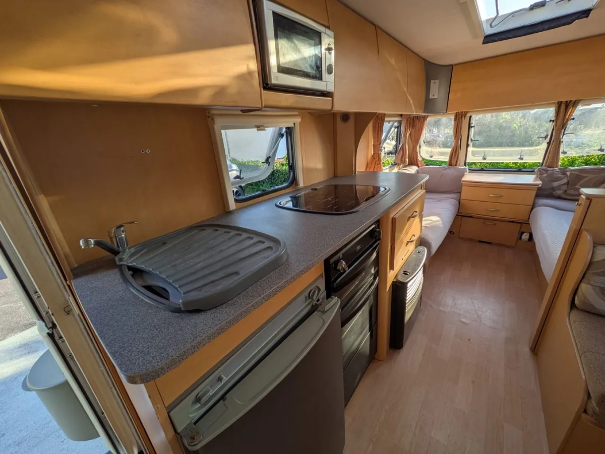 Caravan Bailey Ranger 4 berth (2010) - Image 4