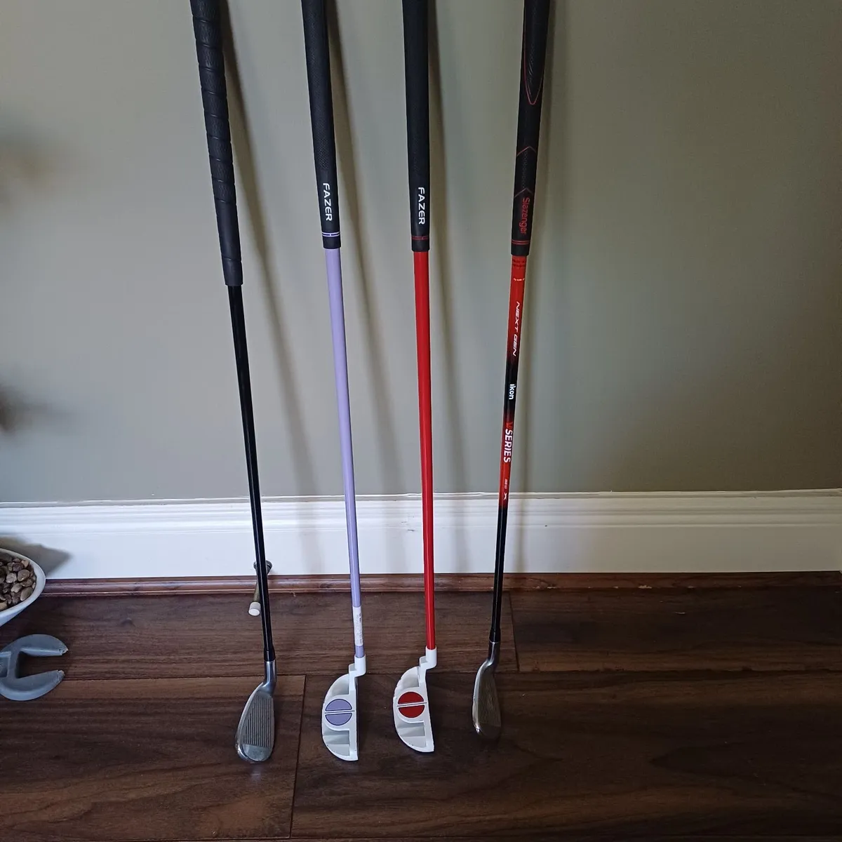 Kids golf clubs - Image 1