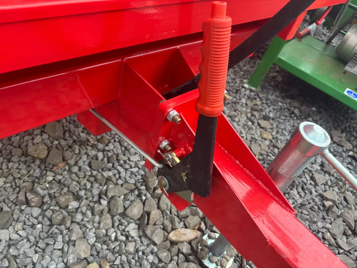 New Winton 1.5 ton tipping trailer - Image 3