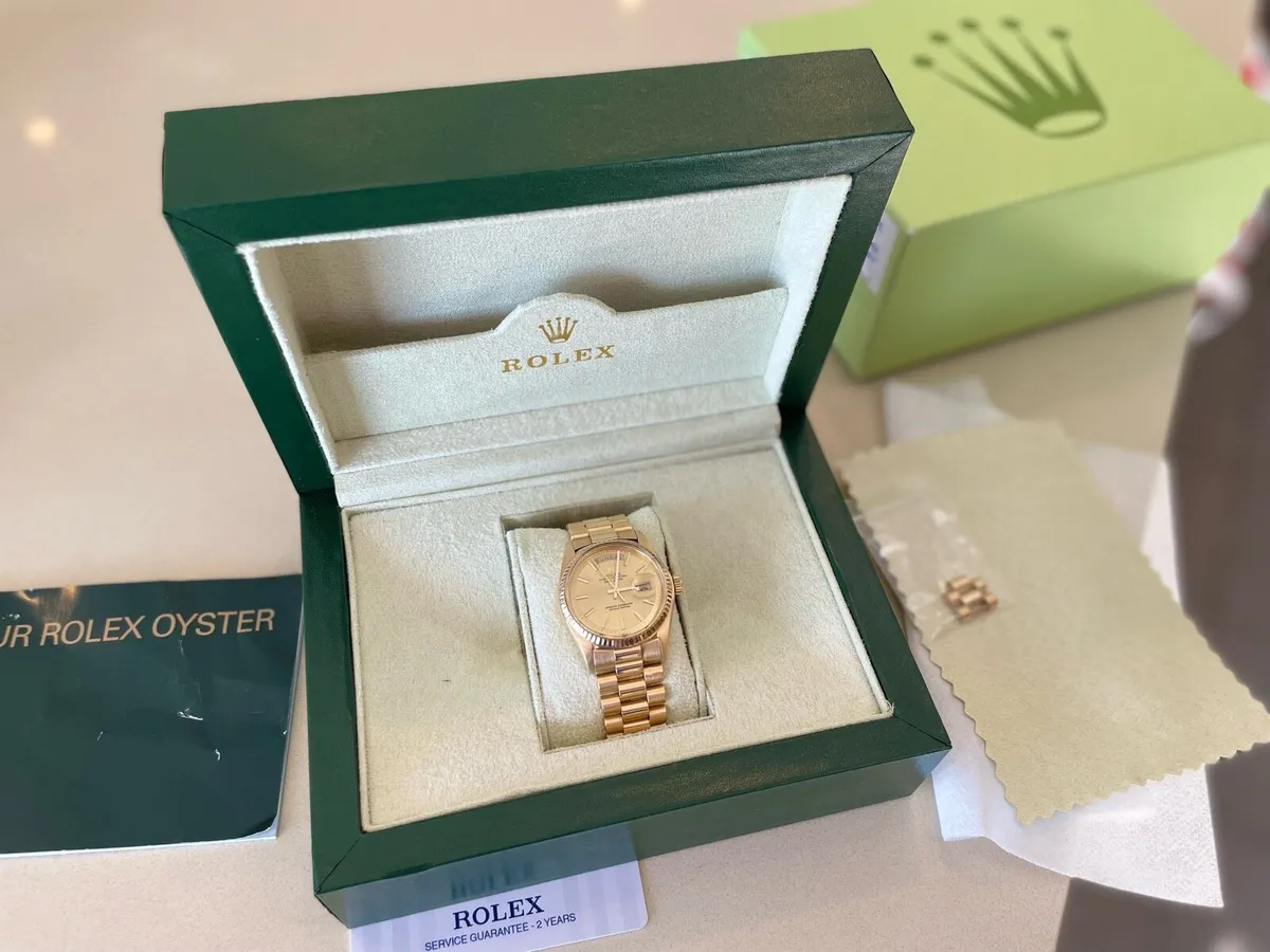 Gold Rolex Day Date 1803 - Image 2