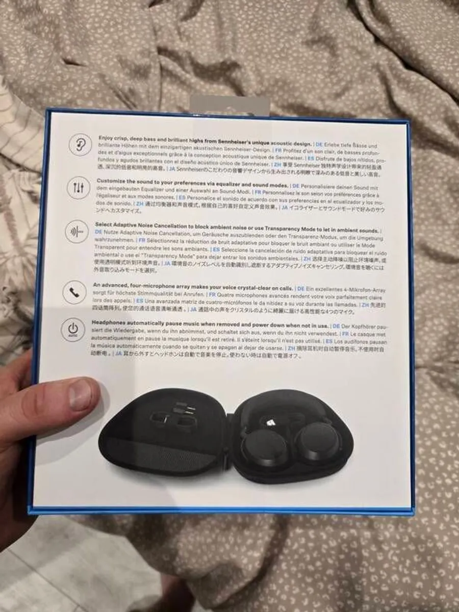 sennheiser Momentum 4 - Image 2
