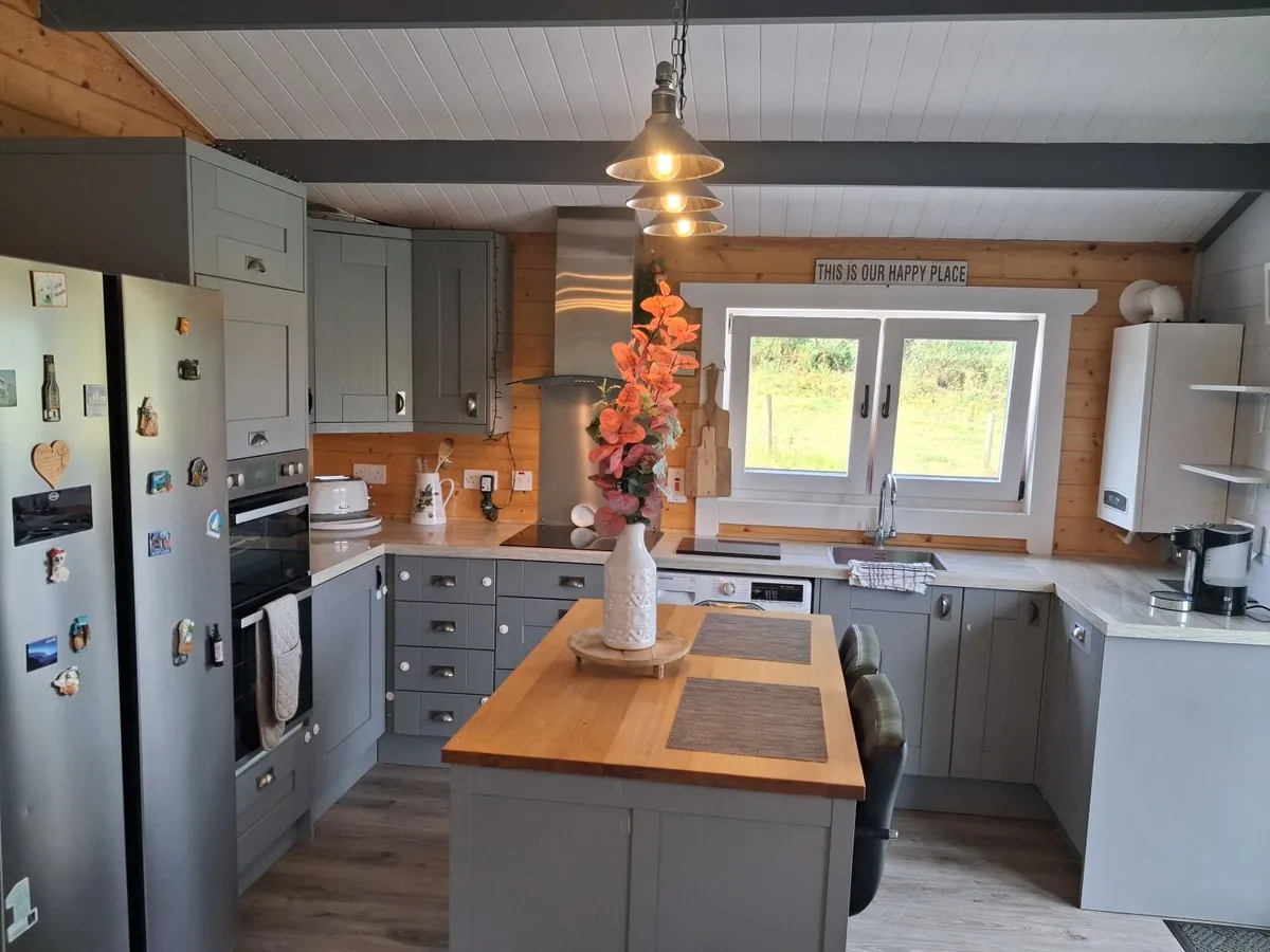 Log cabin - Image 3