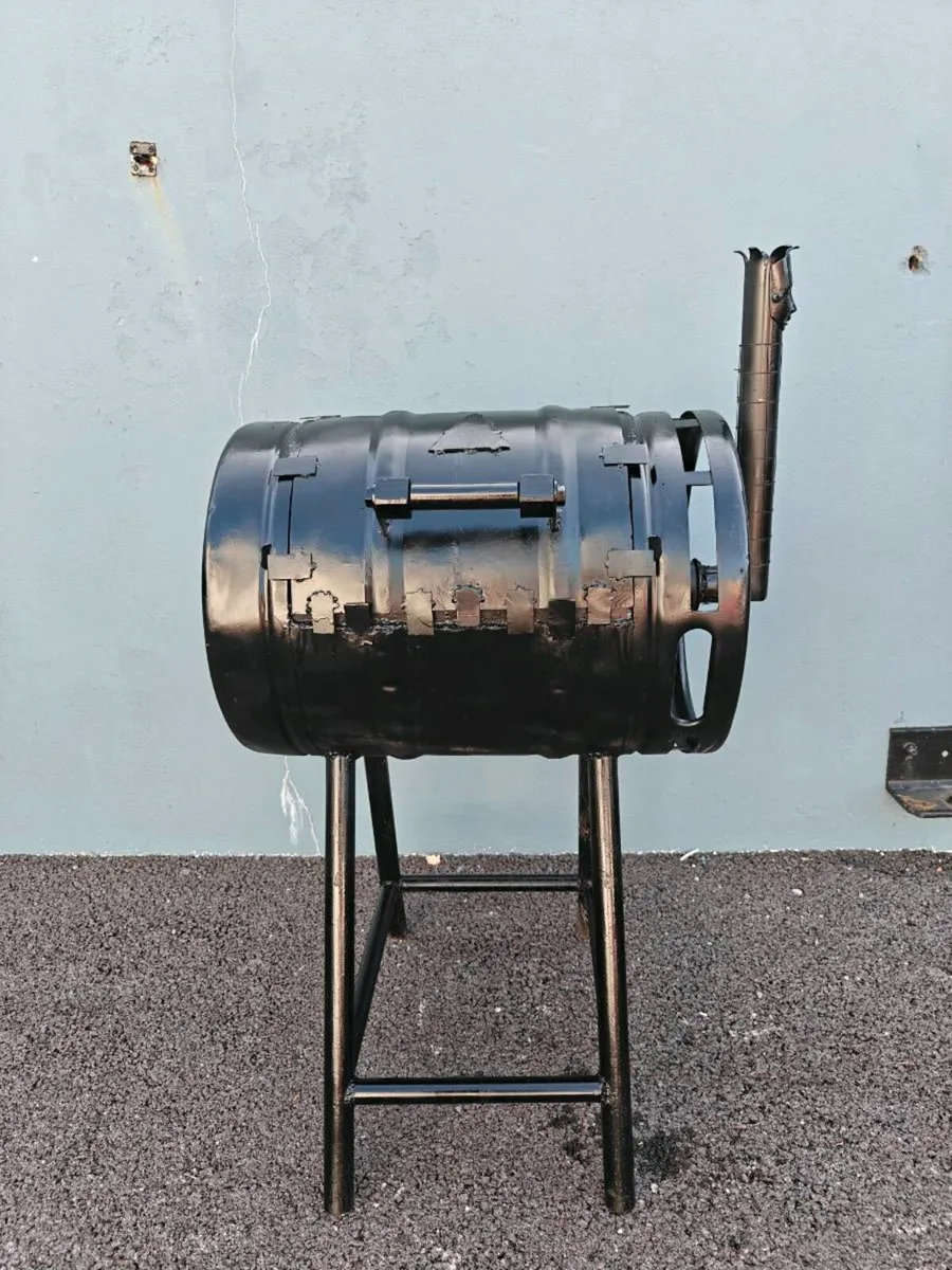 BBQ and Firepit - Image 3