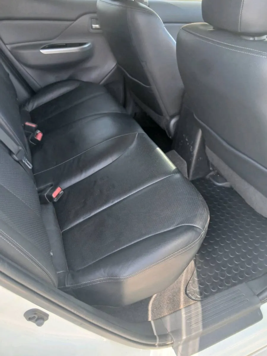 Mitsubishi l200 - Image 4