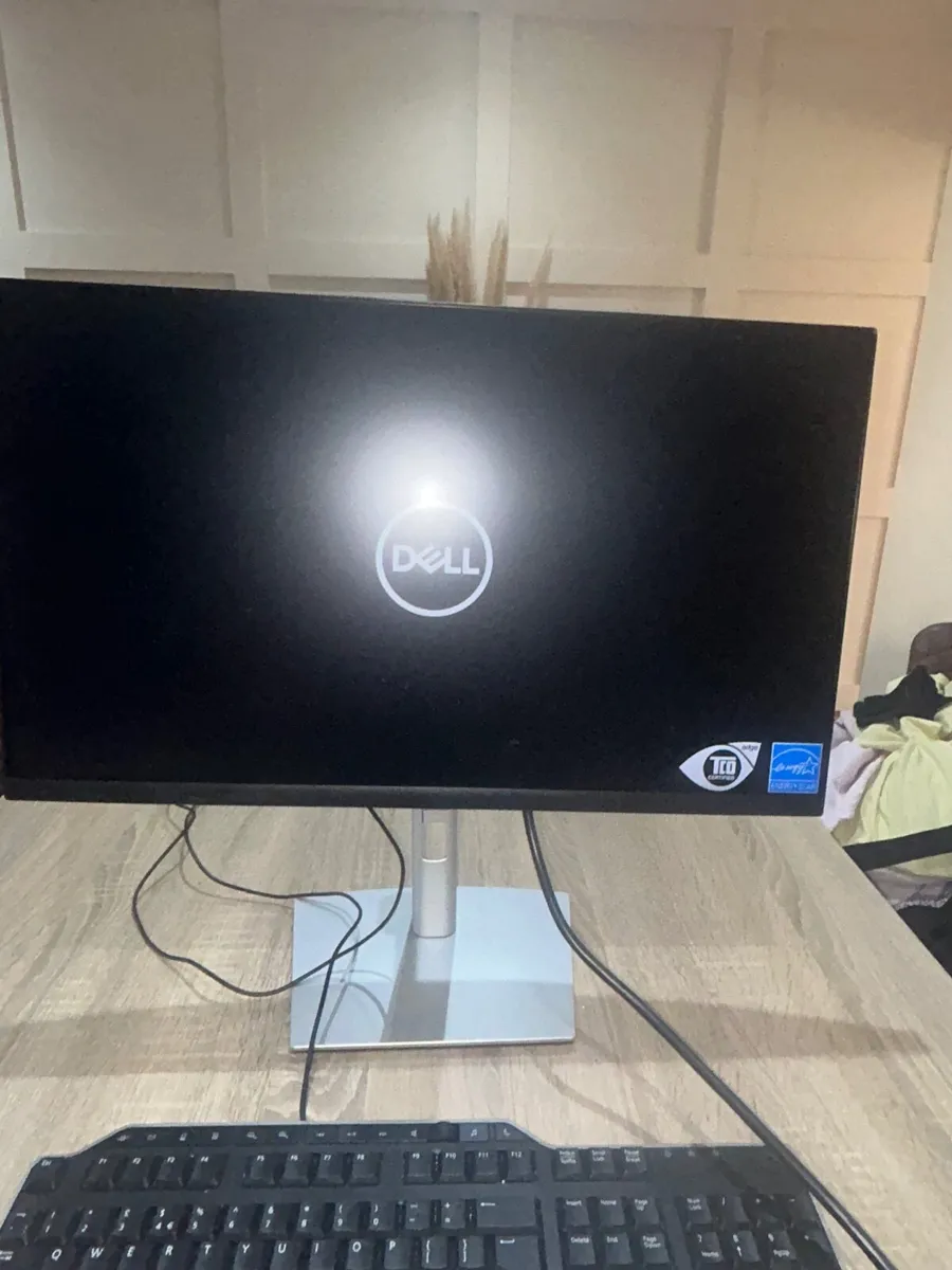Dell monitor keyboard and mouse - Image 1