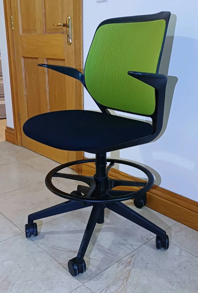 Steelcase Cobi Fabric Stools - Image 3