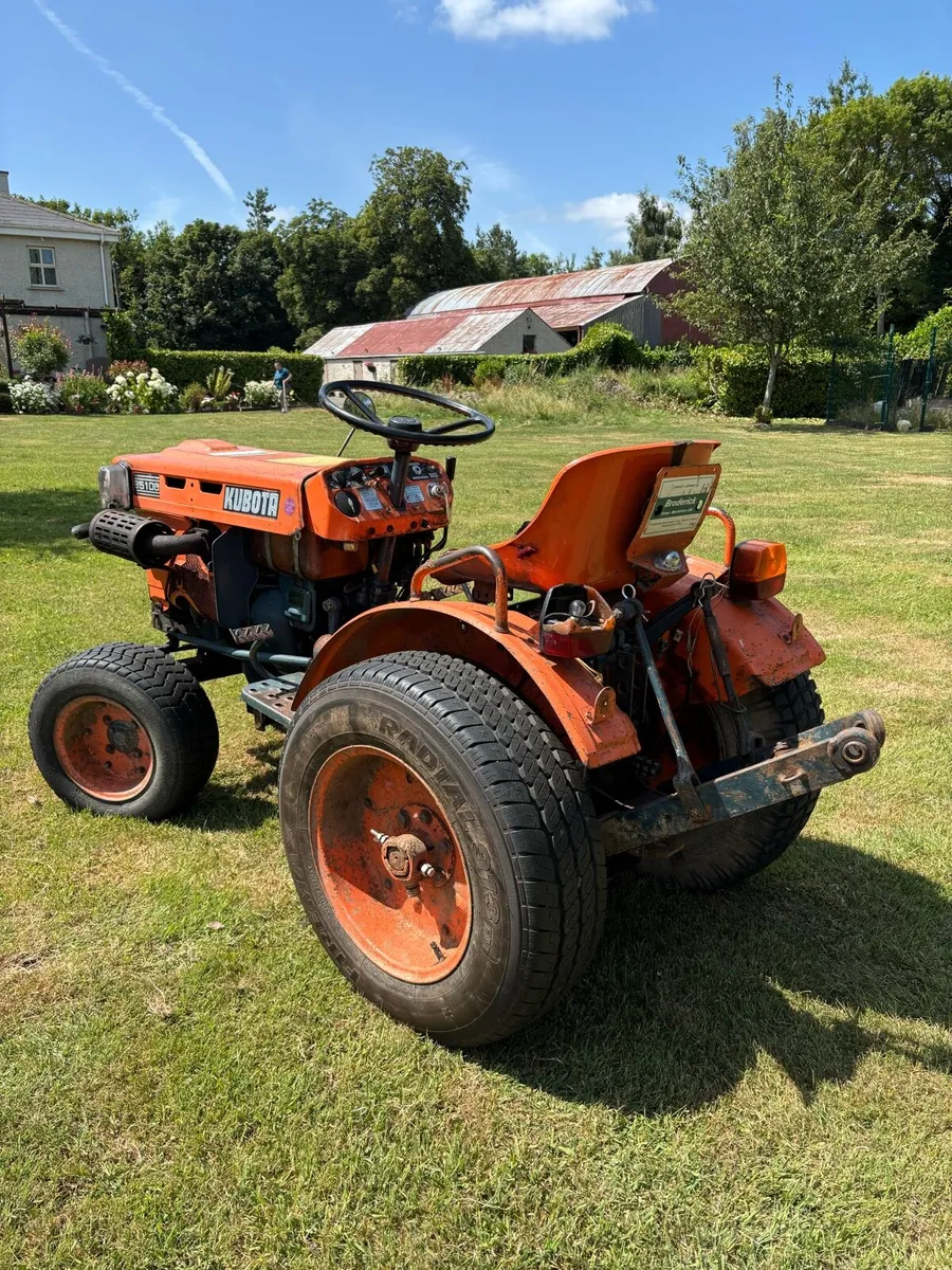 Kubota B5100 Compact tractor - Image 3
