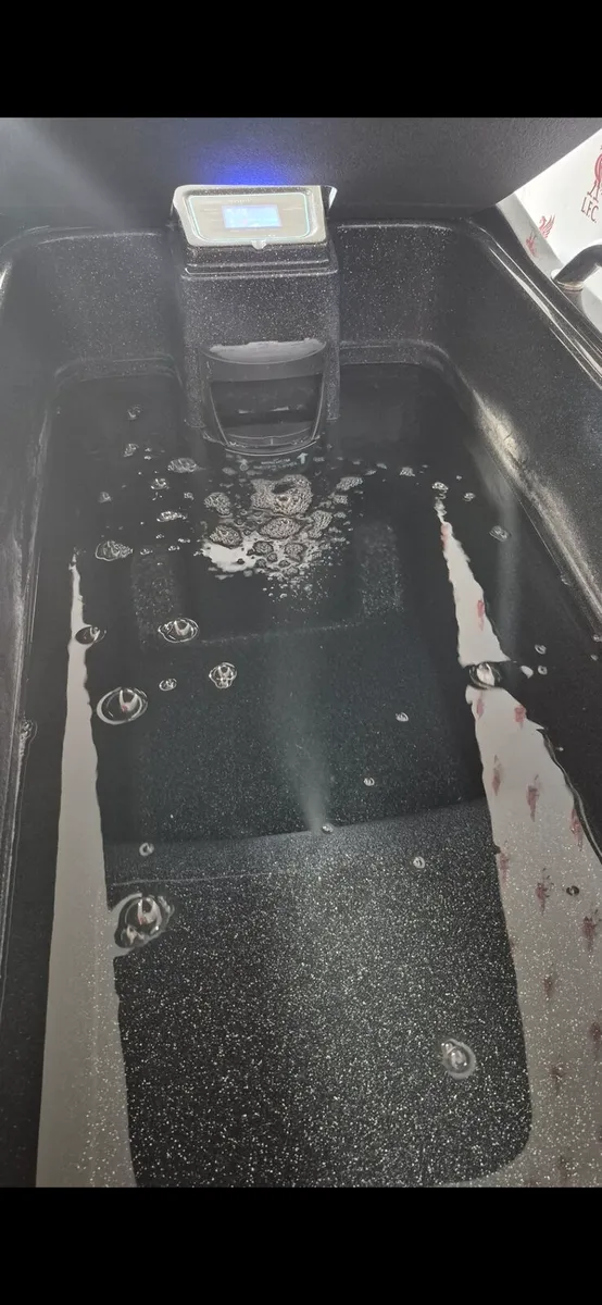 Ice bath - Image 4