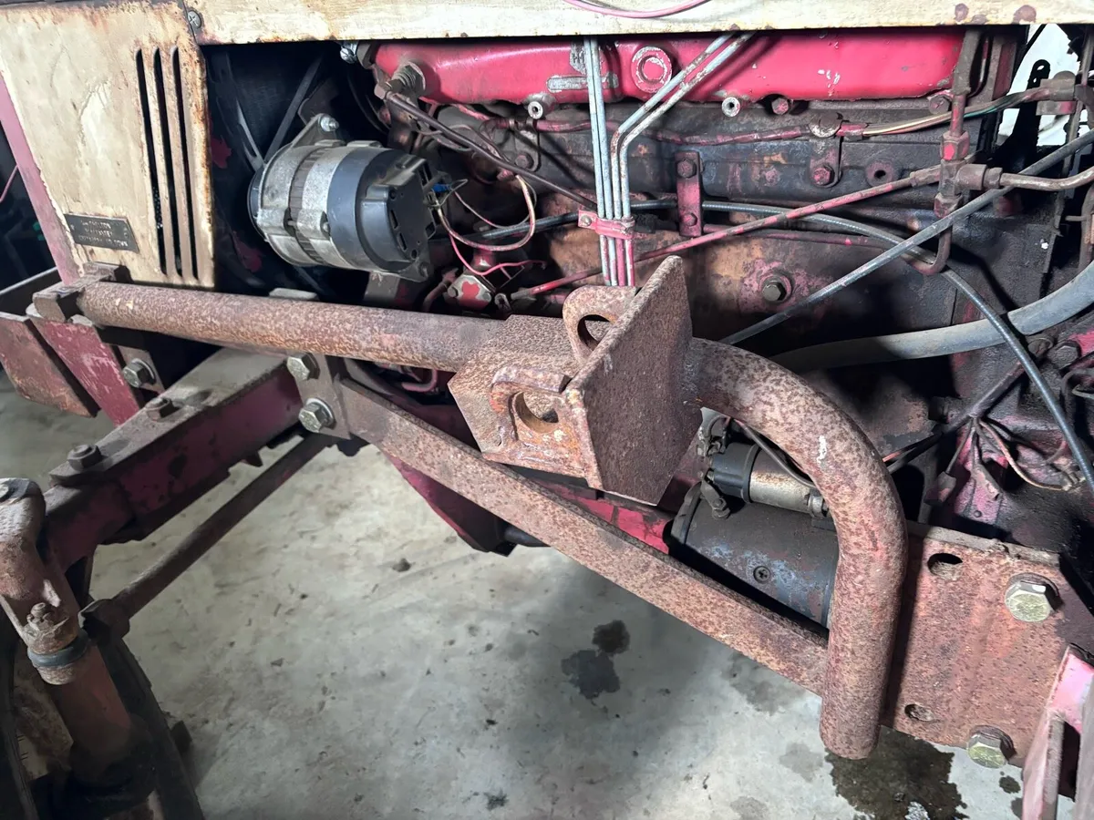 Front Loader - Image 4