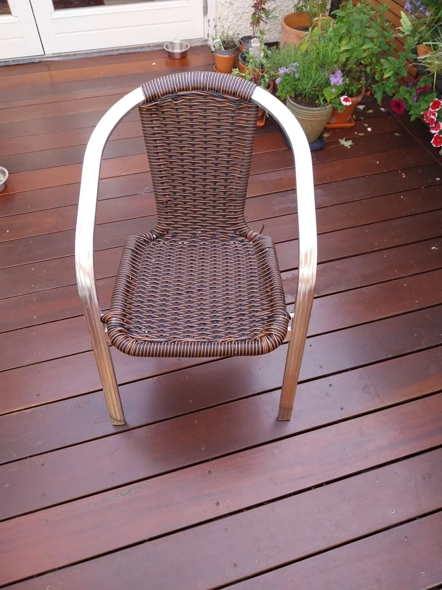 Patio chairsx4 no longer needed - Image 2