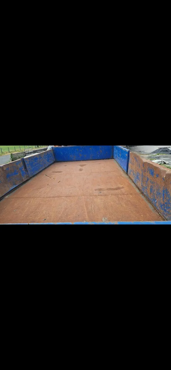 14 by 8 tipping trailer - Image 4