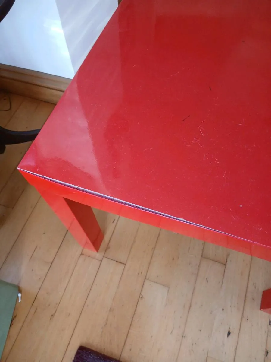 Children's table with toy container - Image 3