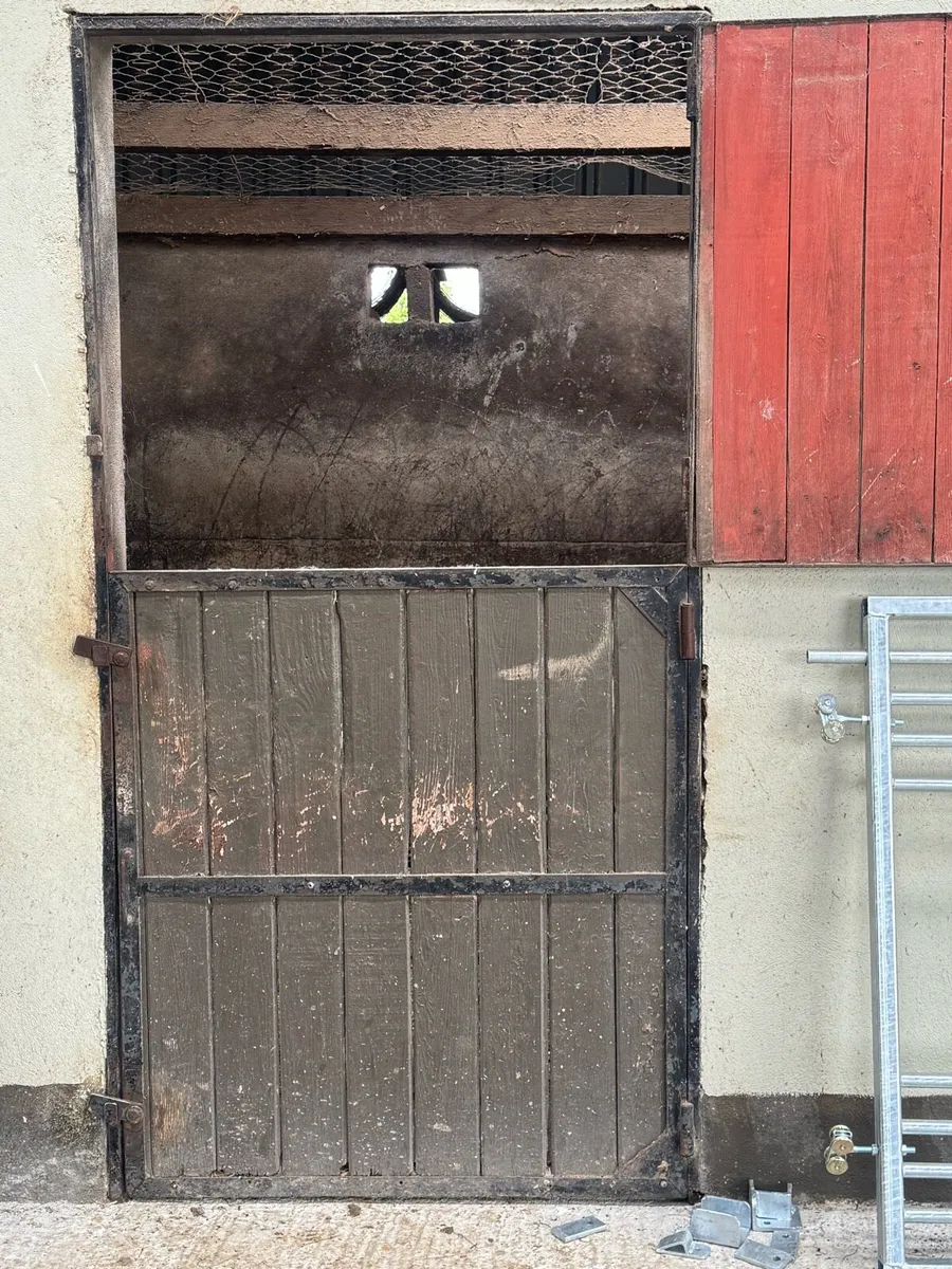 Stable doors - Image 3