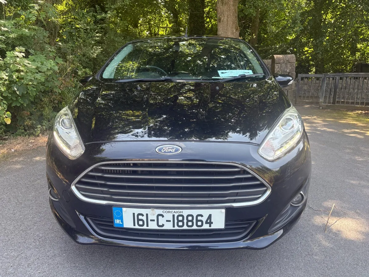2016 161 Ford Fiesta small damage - Image 2
