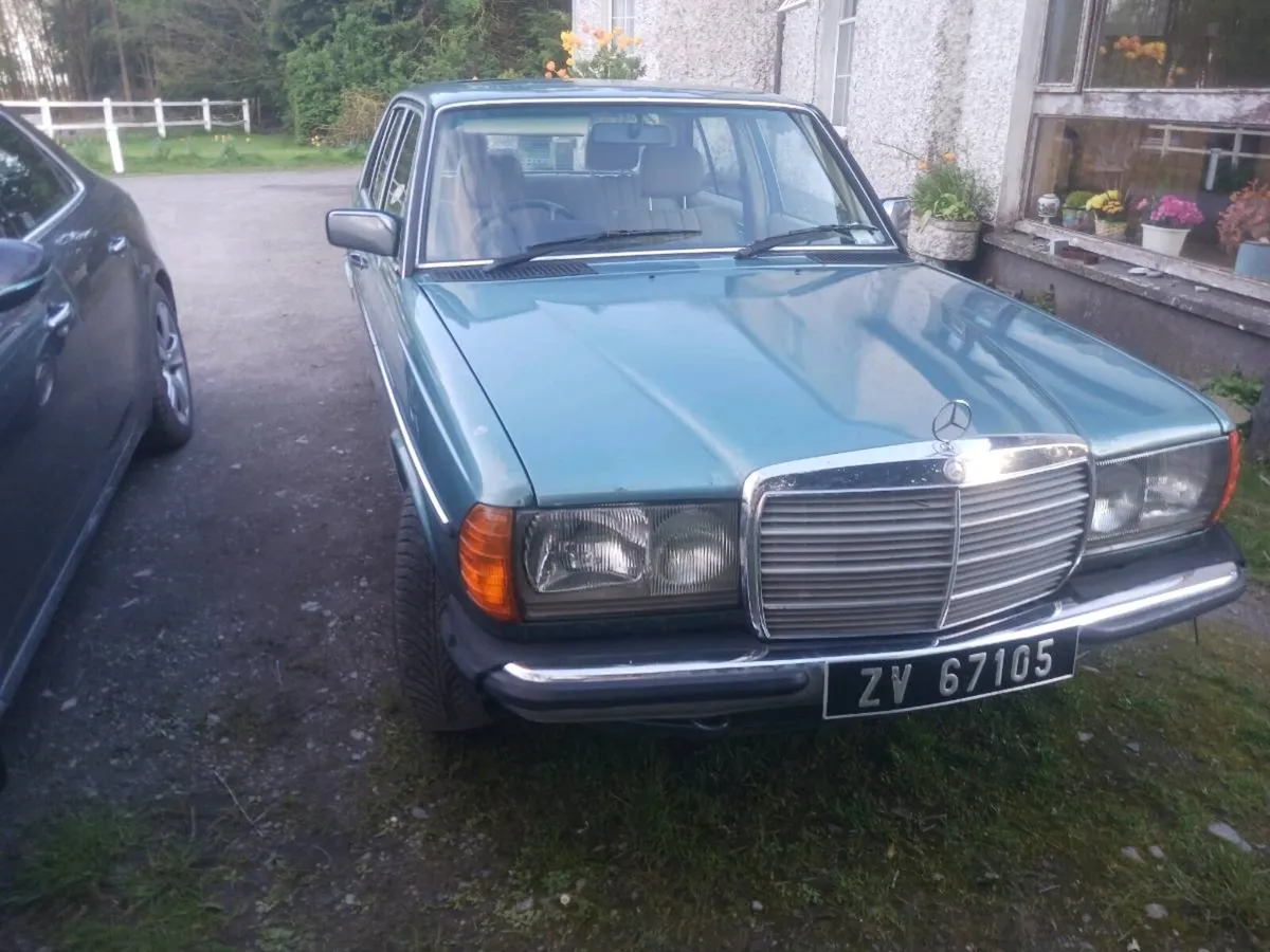 Mercedes-Benz 200 - Image 1