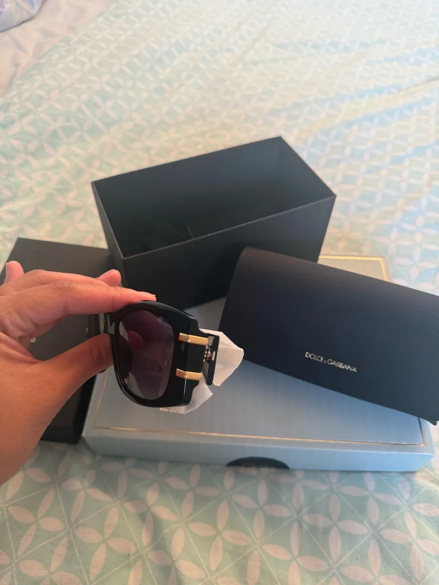 Brand New Dolce&Gabbana Sunglasses - Image 4