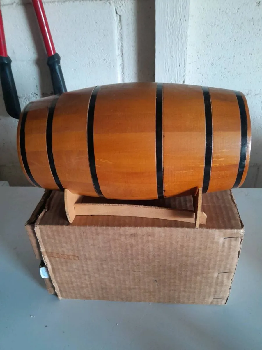 Vintage hennessy cognac  advertising barrel - Image 1