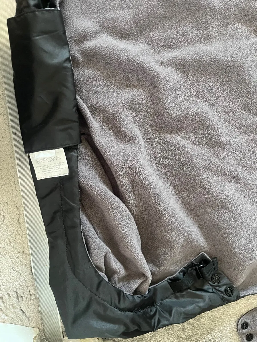 Ergobaby All Weather Carrier Cover - Image 4