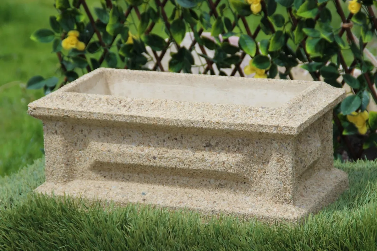 Reconstituted Sandstone Retangular Flower pots - Image 3