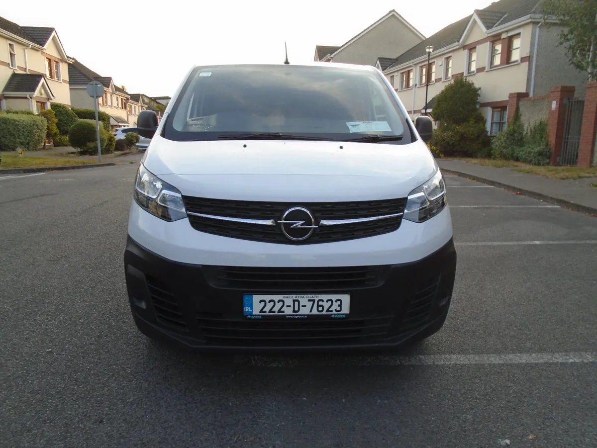Opel Vivaro One OwnerTotal Price 18250 - Image 3