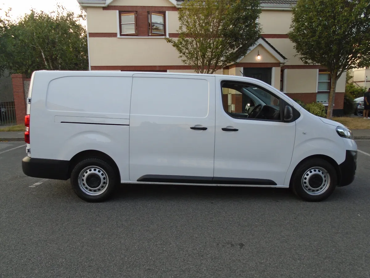 Opel Vivaro One OwnerTotal Price 18250 - Image 1
