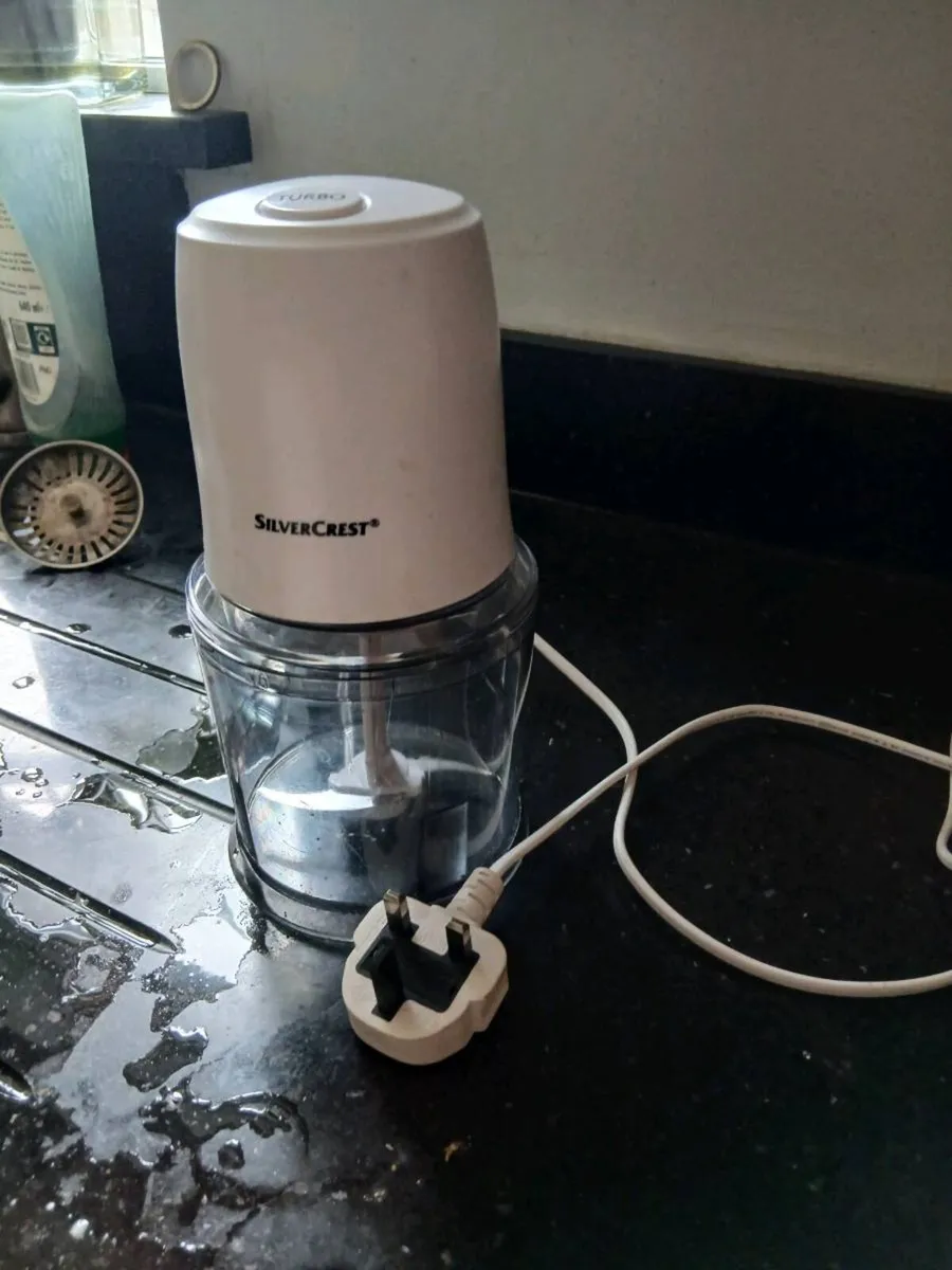 Silver Crest electric food grinder - Image 1