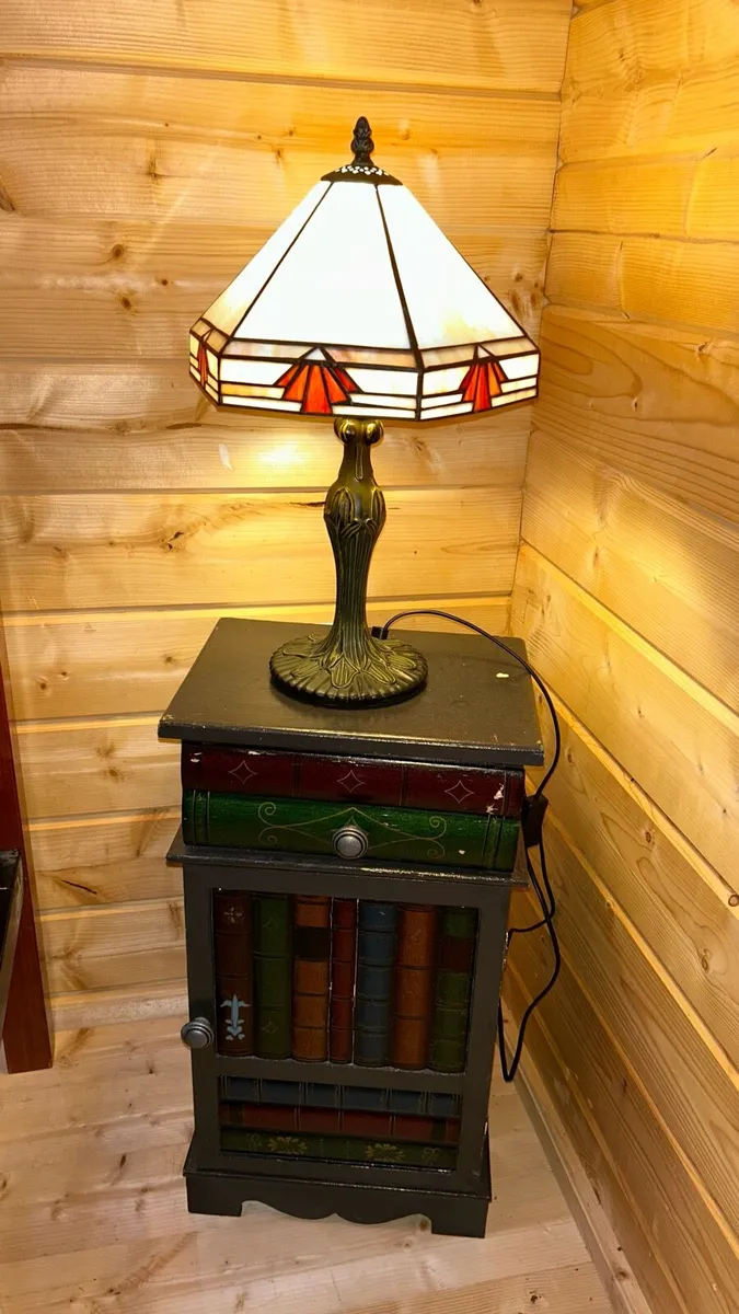 1900 neevada tiffany table lamp - Image 1