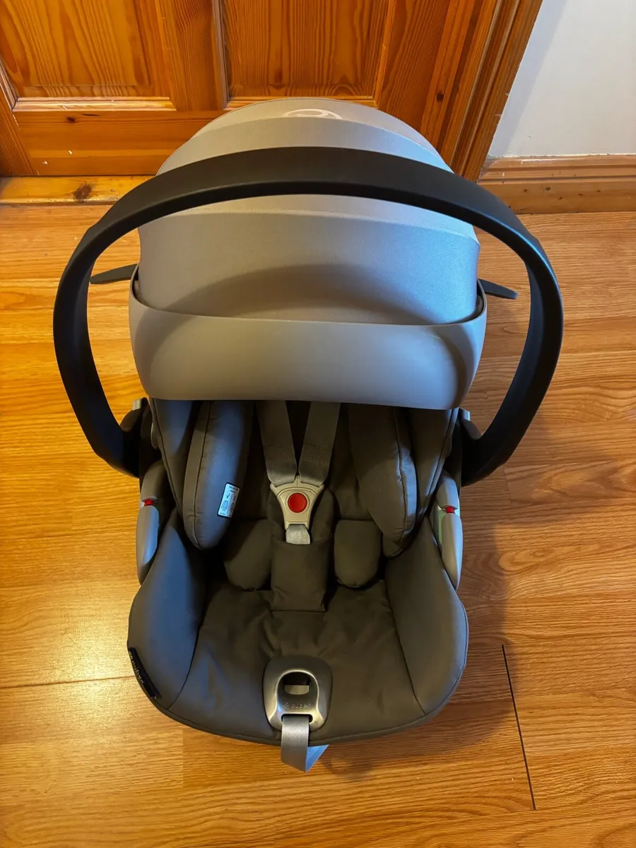 Cybex T Cloud Car Seat For Sale - Image 2
